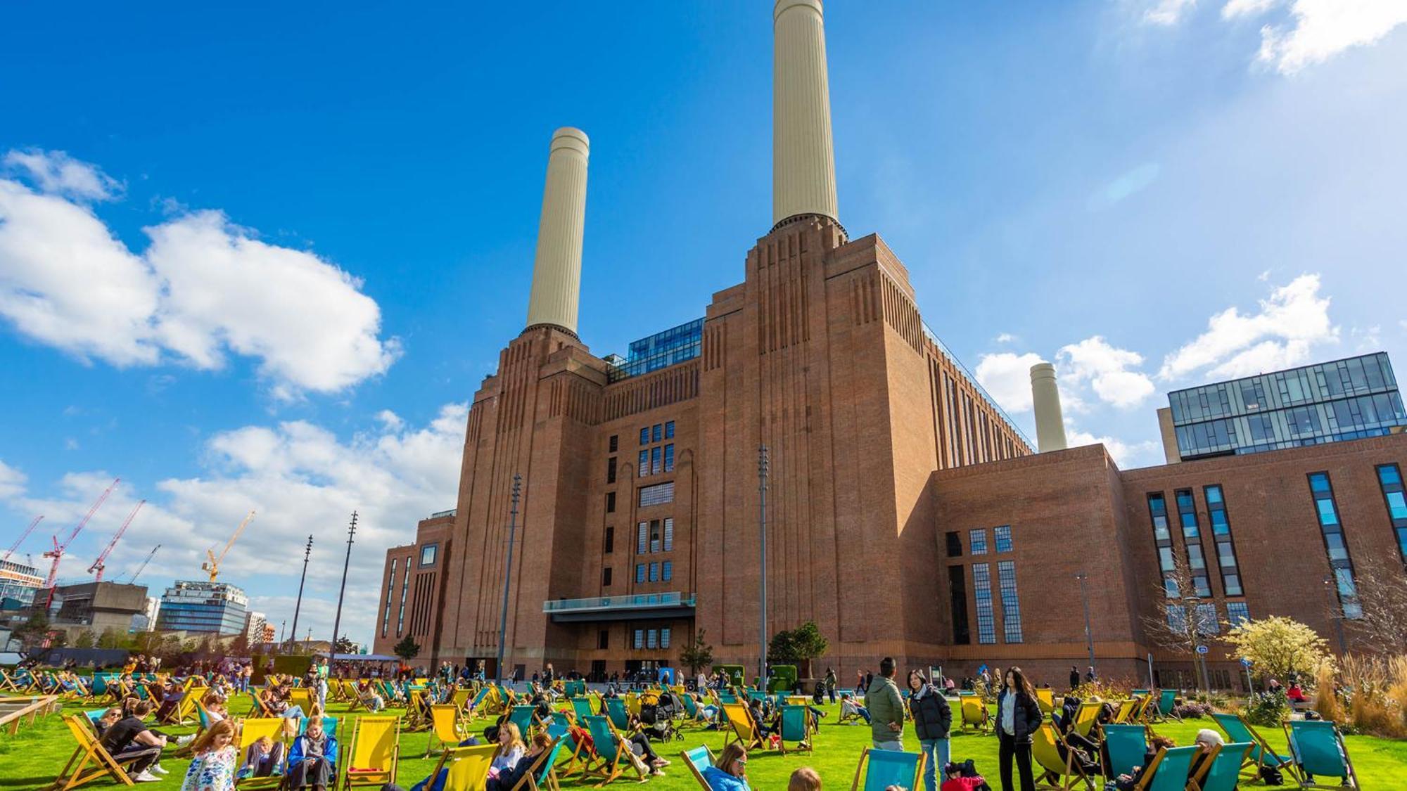 לונדון Luxury Apartment Steps From Battersea Power St And Close To Victoria & Chelsea מראה חיצוני תמונה